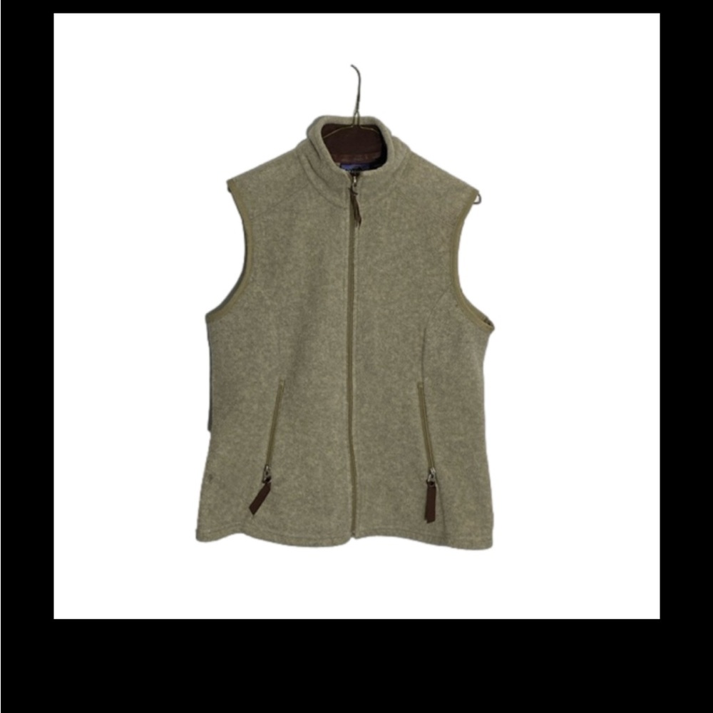 Vintage Patagonia Light Brown Synchilla Vest Women’s Size Medium PRICE FIRM 💥 - Picture 8 of 10